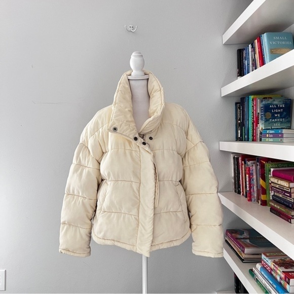 OOFwear Coat Women Size 48 L/XL Cream Puffer Zip Front Insulated Oversized - Picture 2 of 14